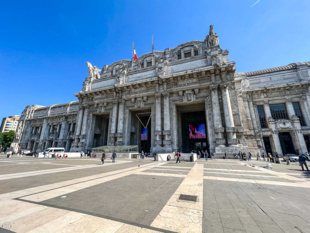 3 tourist attractions in milan