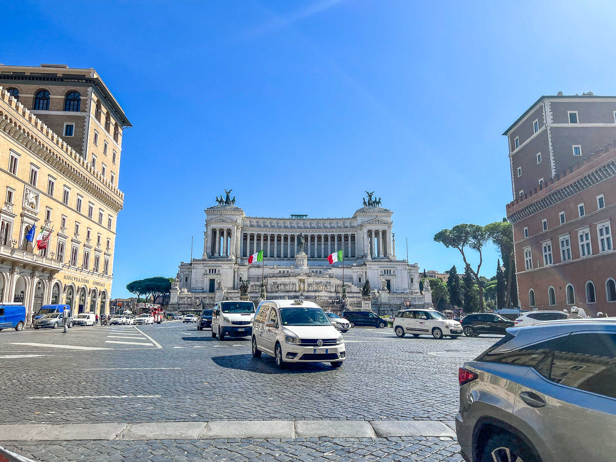 How To Travel In Italy Without A Car The Ultimate Guide — The